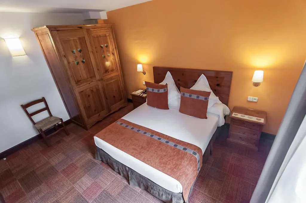 Hotel Vilagaros 4*, Garos Spain
